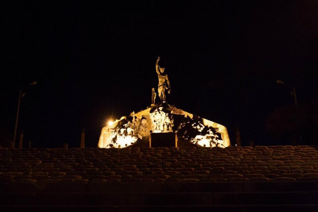 [ES] #Humahuaca de noche???????? ️. . . [EN] Humahuaca at night. . #quebradadehumahuaca #jujuy&hellip;