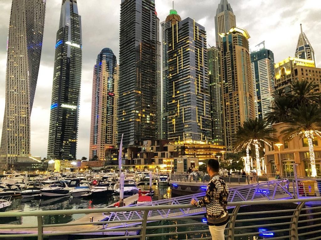Traveling – it leaves you speechless, then turns you into a storyteller️EU ——————— Dubai…