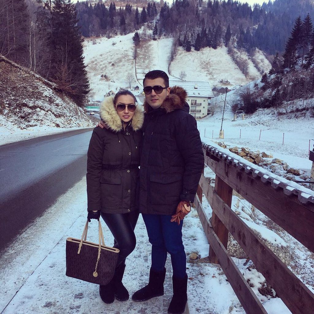 ⬆️Travel is the only thing you buy that makes you richer -——————————————— ••••••••••••• ‍️Discover&hellip;