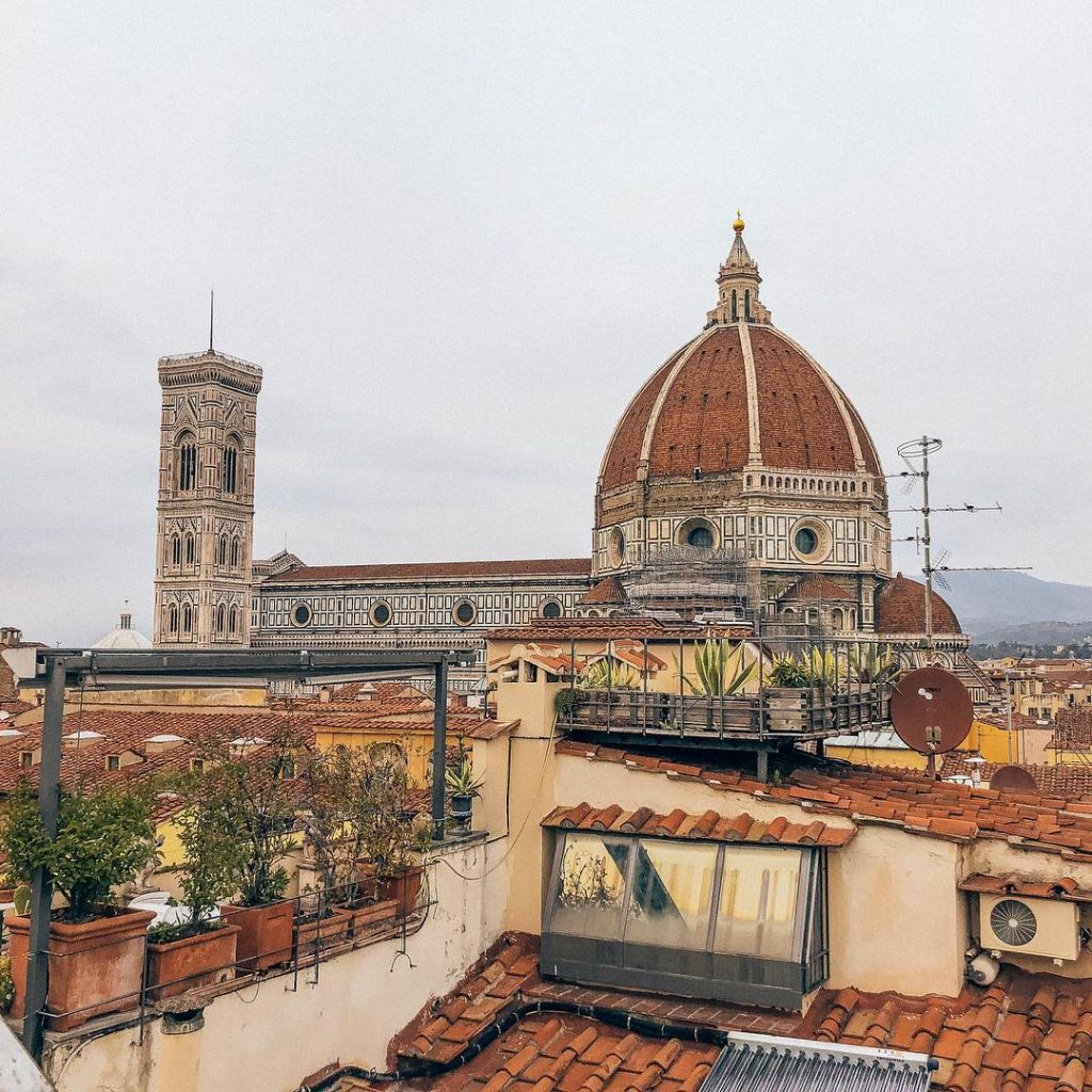 Roof top lovers: the more I travel, the more I try to see cities&hellip;