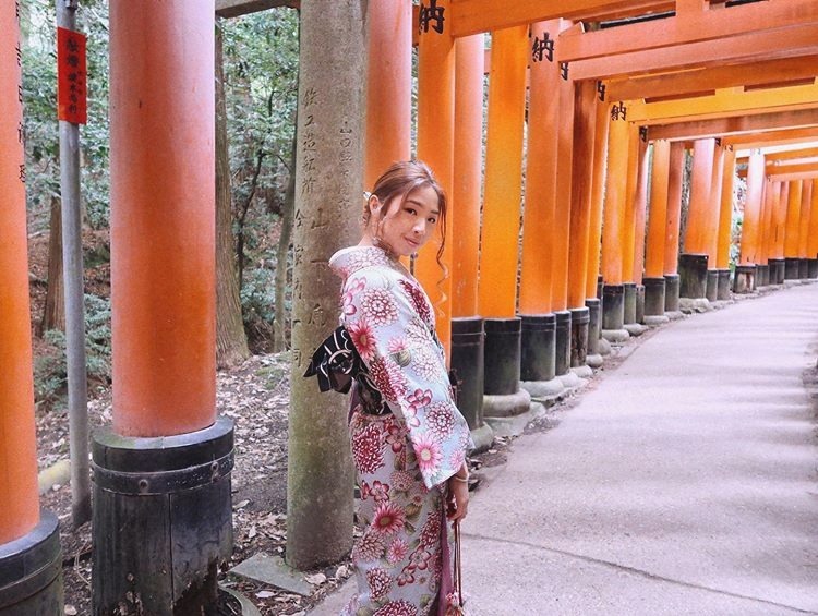 On repeat : barrielin – #kyoto #kyotojapan #kimono #kimonostyle #kyototravel #vintage #japan #japantravel #japantravelphoto&hellip;