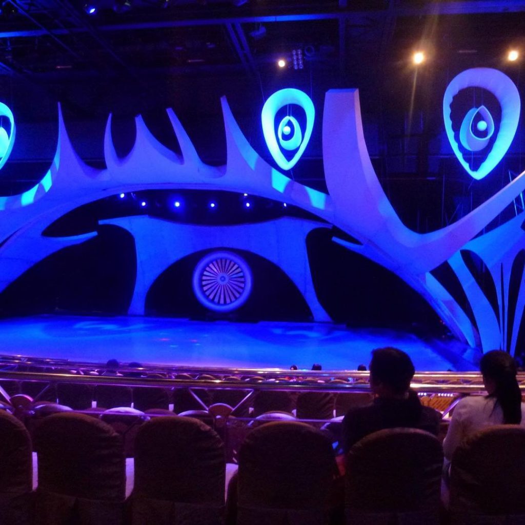 #gentinghighland most popular show- FREEZE! . #travelholic #travelphotography #travelling #travellers #iamatraveler #lovetravels #lovetravelling #travelgram&hellip;