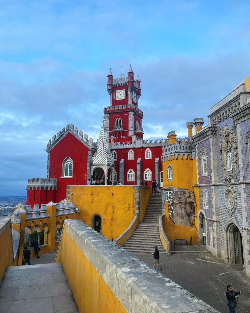 #portugal #葡萄牙 #lisbonportugal #travel #backpackers #adventuretime #背包客 #igersportugal #igerportugal #iamtb #travelrepost #bnesimppl #portugaltravel #travelportugal&hellip;