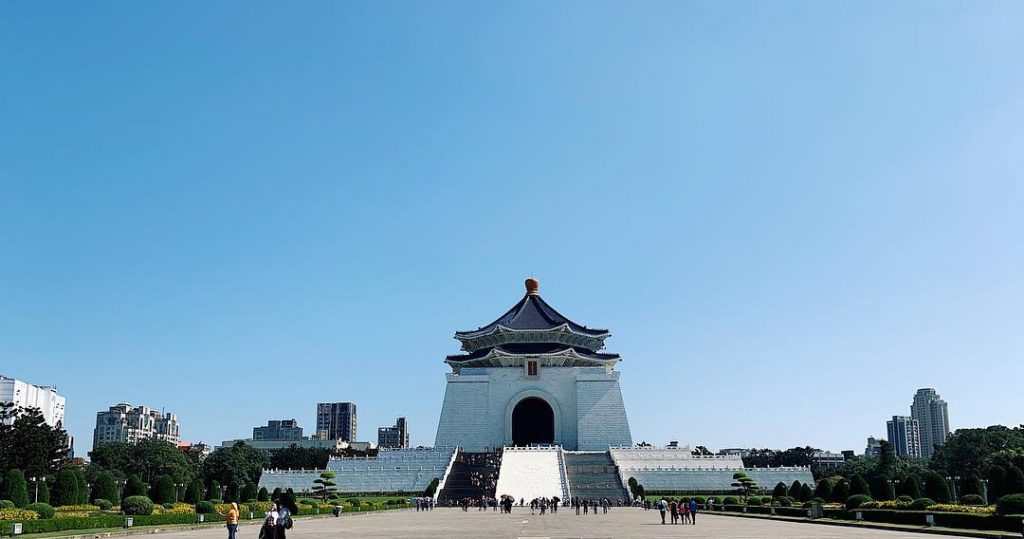 Pretty cool spot. . . . . . . #travelgram #exploremore #beautifuldestinations #ilovetravel #visualwanderlust&hellip;