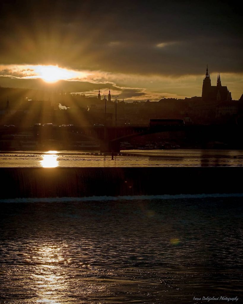 krásnou sobotu přeji vš wonderful_prague #europestyle_czechrepublic #toppraguephoto #kings_hdr #visitcz #visitprague #canonczsk #discovery_earthpix #discovery #topeuropephoto&hellip;