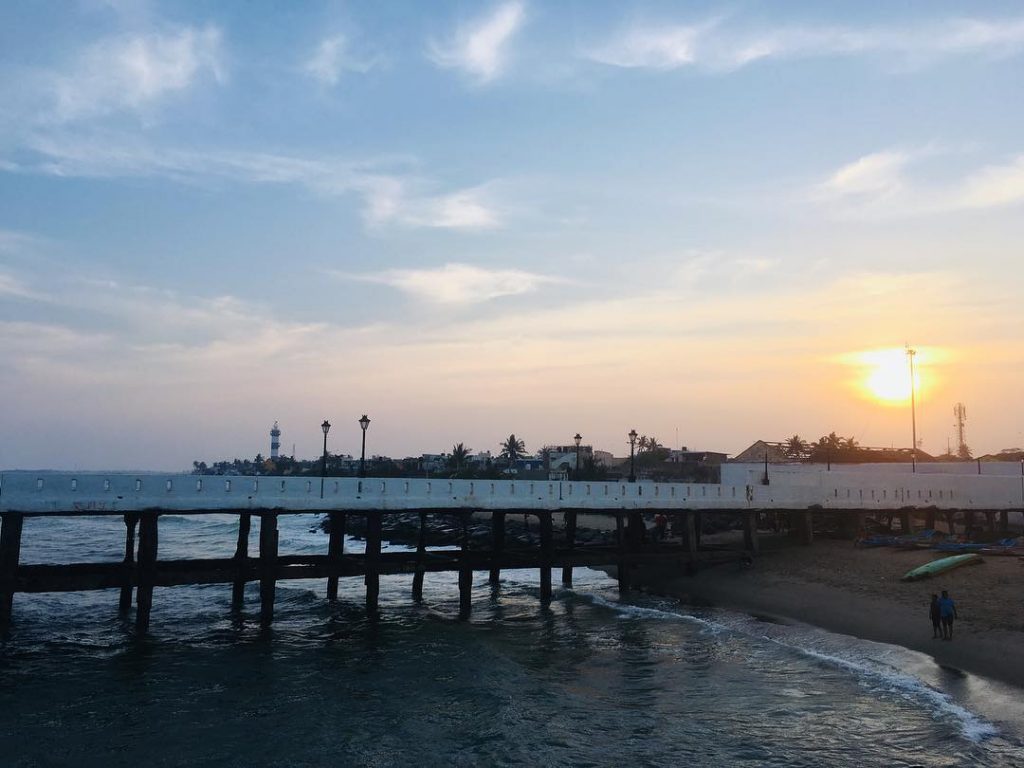 #pondicherry #sunset #serene #pondidiaries #india #travel #beach #travelphotography #traveldiaries #beachlife #incredibleindia #sunset #traveller #travelgram&hellip;