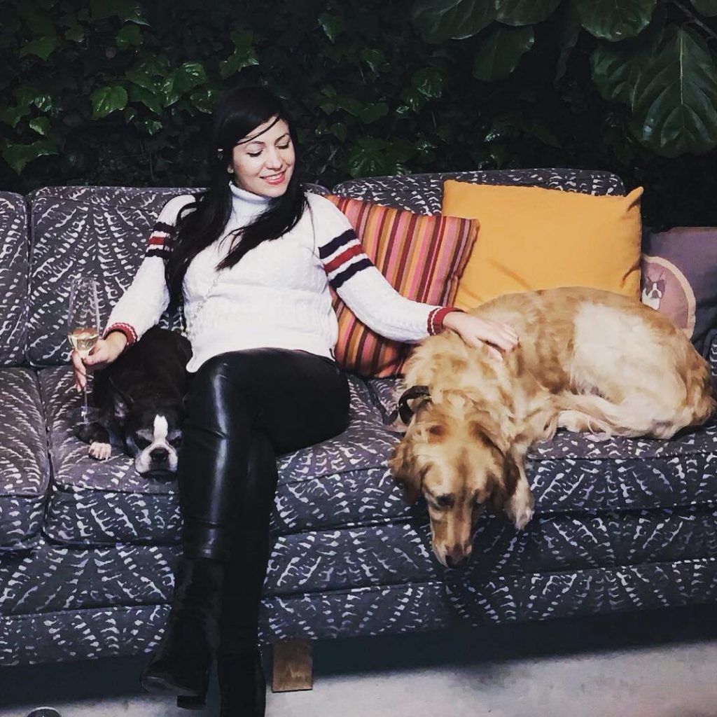 ”Let sleeping dogs lie.” #dogsofinstagram #dogstagram #dog #LA