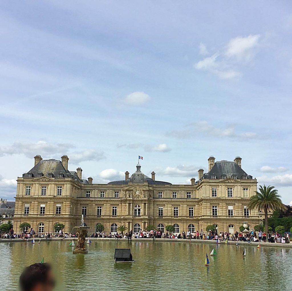 ???????? O Jardin du Luxembourg foi criado em 1612 por Marie de ‘Medici, a&hellip;