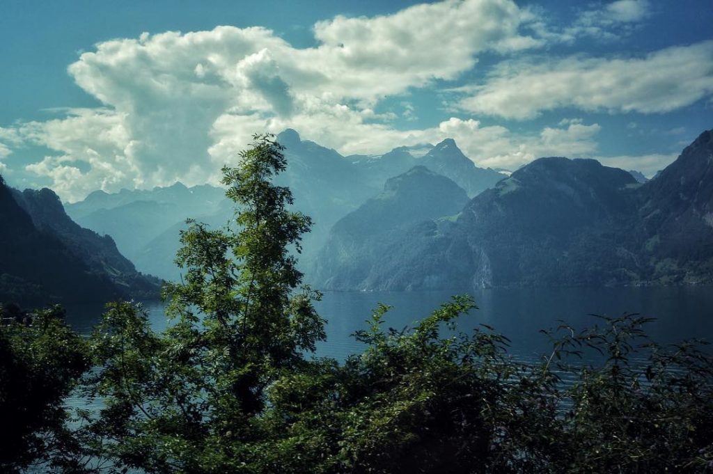 #fotartplgz #traveldestinations_ig #bnesimppl #Edited with: @carbonblackandwhite _ #weather #skylovers #natureporn #amazing #skypainters #gf_daily #light&hellip;