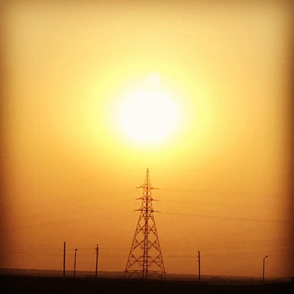 The POWERful Sun . . #sunset #nature #photography #naturephotography #photooftheday #earthofficial #fantastic_earth #ourplanetdaily #wonderful_places&hellip;