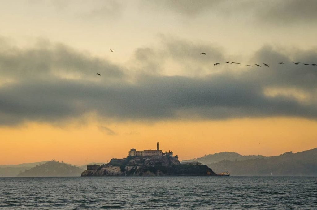 Sunset on . . . . . . . . #sanfrancisco #sunset #bnesimppl #landscape&hellip;