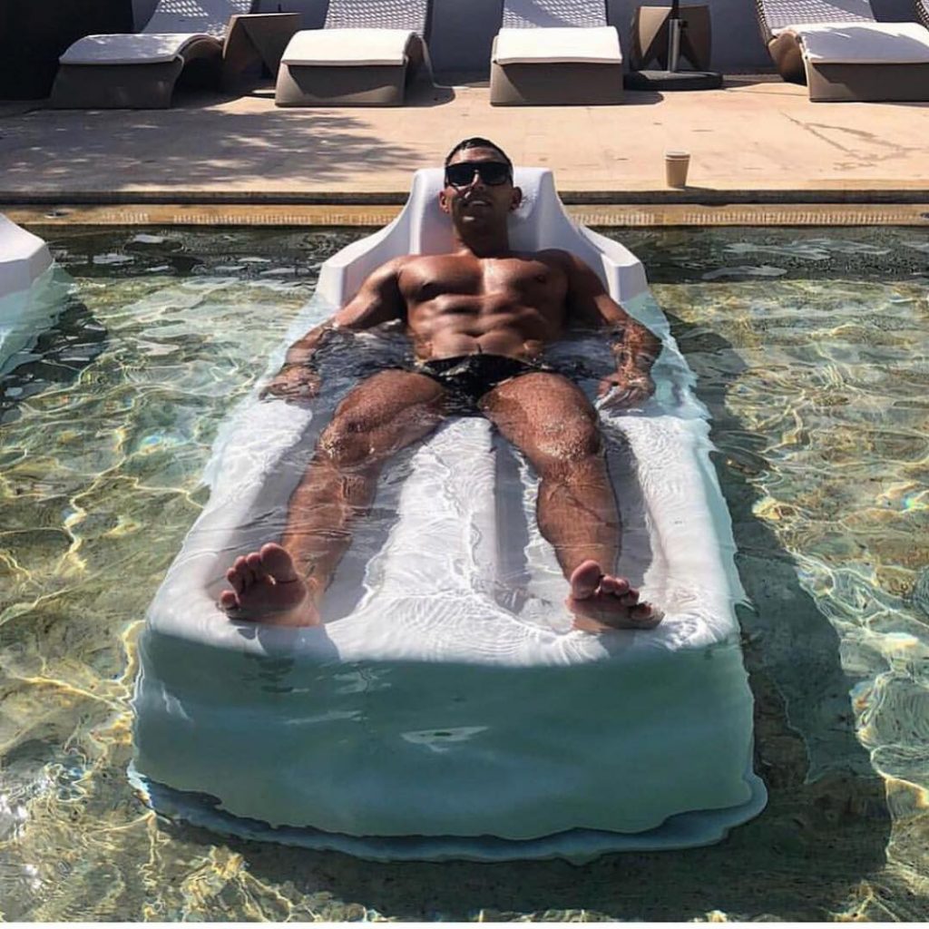 This our mood all Monday @yuie1 #winntw?