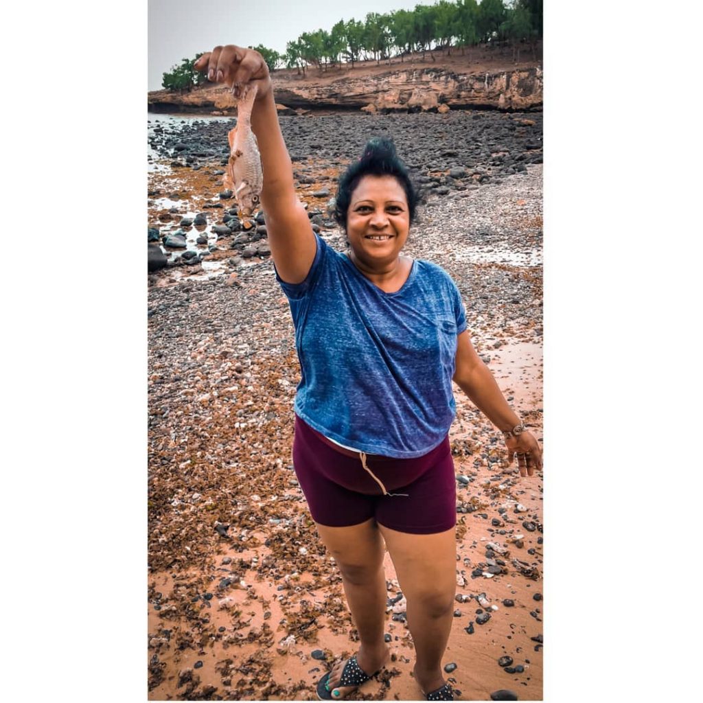 #escape #adventurer #fishing #lowtide #bnesimppl #islandlife #travel #explore #travelspot #themomma