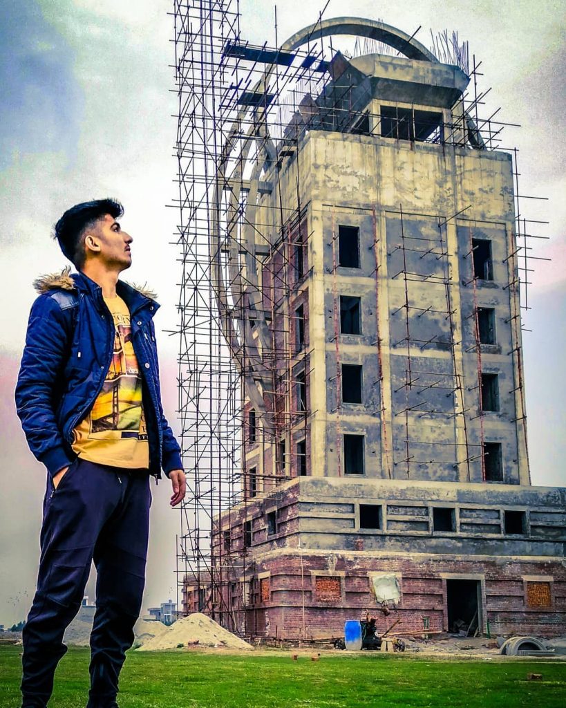 One of the art of Engineering #salmanmirzavlog #pakistaniyoutuber #travelblogger #travel #roadtrip #vlogger #shashkay #peace&hellip;