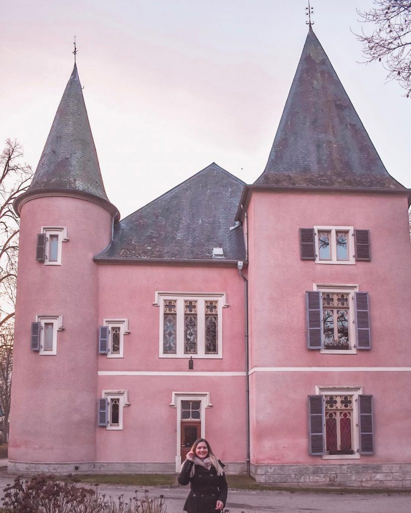 Yes, fairytales do exist and they are pink ~ I’m back with a new…