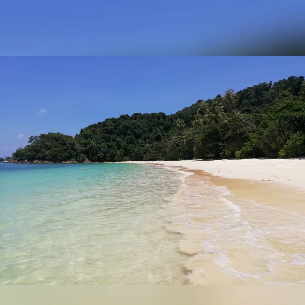 Another and last day in this paradise No filters used. #beach #beachwalk #beaches #beachlover&hellip;