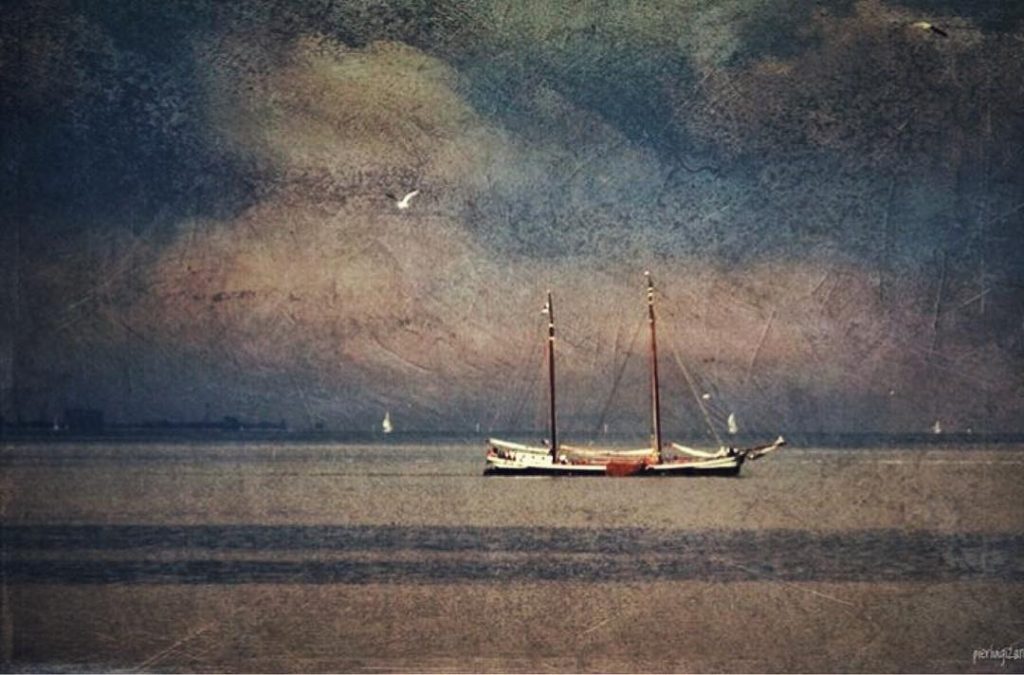 #fotoartistiche #traveldestinations_ig #bnesimppl #fotartplgz #pierluigizag Edited with: @carbonblackandwhite _ #art #illustration #drawing #draw #picture…