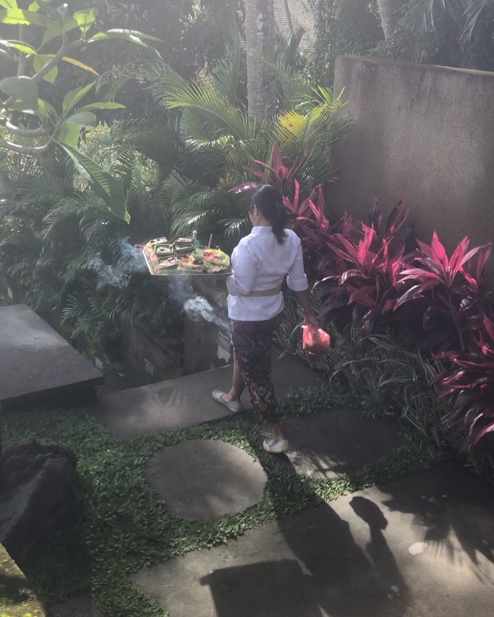 ⬆️Travel is the only thing you buy that makes you richer -——————————————— ••••••••••••• ‍️Discover&hellip;