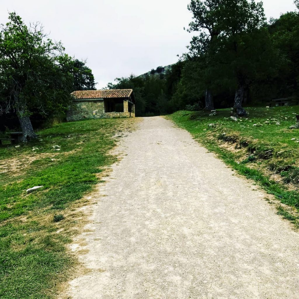 Valle de Covalagua #travelgram #insta #natgeo #bnesimppl #discoverychannel #photographer #photography #photo #google #googlelocalguides #video&hellip;