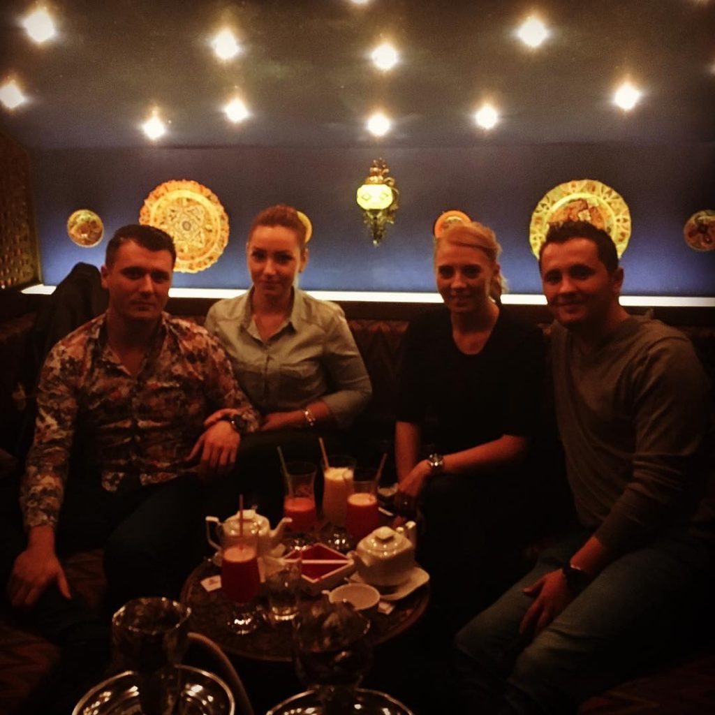 Remember that happiness is a way of travel – not a destination. #bnesimppl #travelingram&hellip;