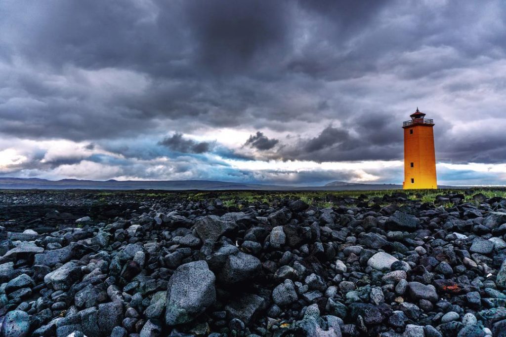 It was impossible to catch this view in a picture, but I tried to&hellip;