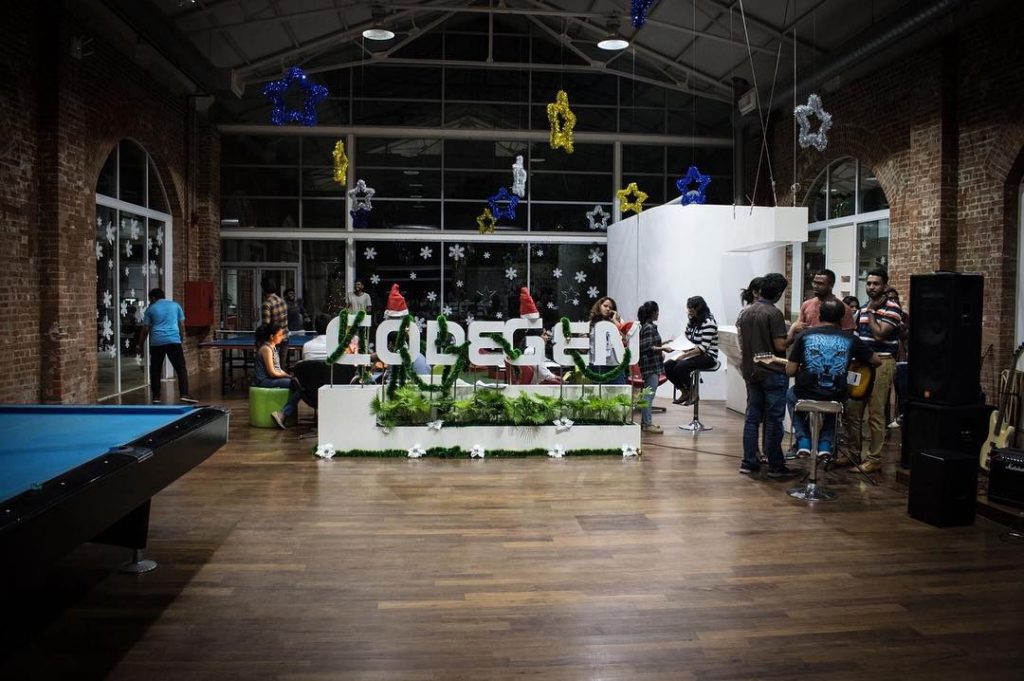 Throwback to Christmas at @codegen_international , @trace_expert_city (Shot with Nikon D3300 ,18-55mm lens )&hellip;