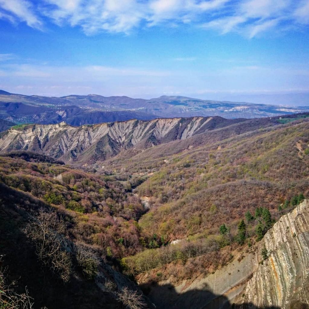 This is somewhere near Kojori #georgia #instageorgia #georgia???????? #photography #landscape #landscapephotography #landscape_lover #landscape_captures #landscape_capture…