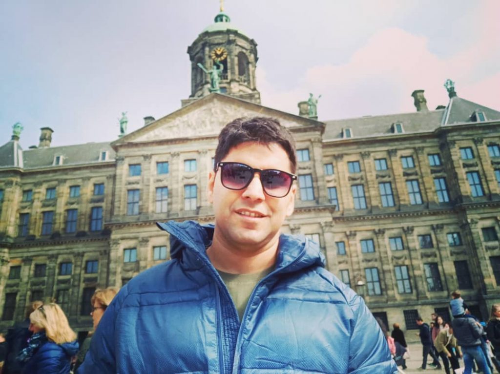One of my favourote pictures from my time at the mad place of #amsterdamcity…