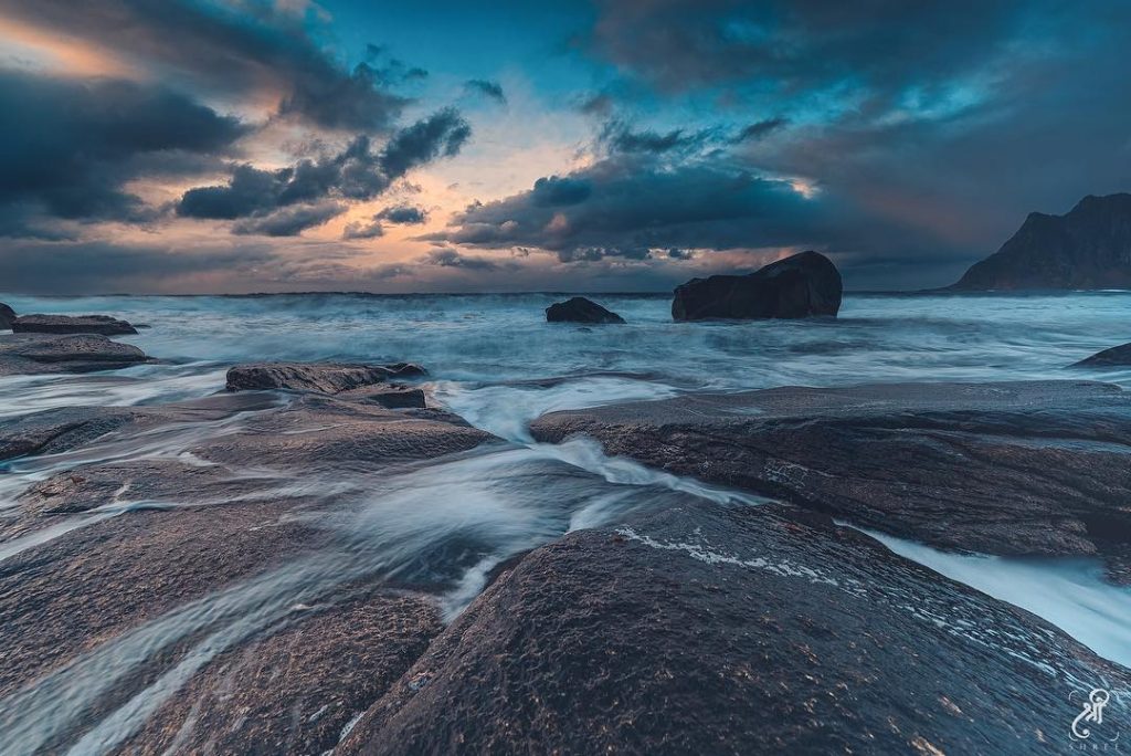 Rising Lovely weather, great for having a relax on the beach, and a quick…