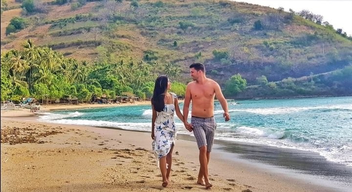 Mind blowing ?! . . . . . #beautiful #beach #photography #couple #happy #amazing&hellip;