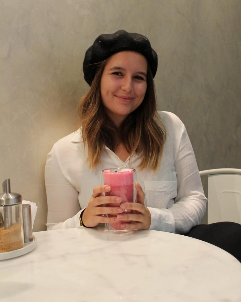 Alexa, play “La vie en rose” by Edith Piaf. #roselatte #2aconcept #спб #russia #bnesimppl