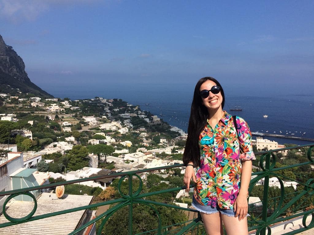 Capri island ???????? “Porque al final del viaje: el que vuelve, no es el&hellip;