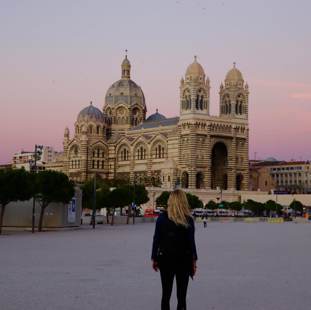 Take me to church# The natural colors of a magnificent sunset #nofilter #sunset #marseille&hellip;