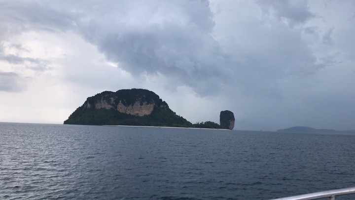 And who loves travelling? This was from my latest trip to Krabi, Thailand. Did&hellip;