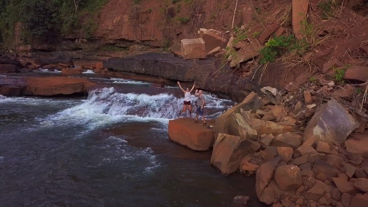 Goofs on a river! Enjoy this mini zoom out clip!