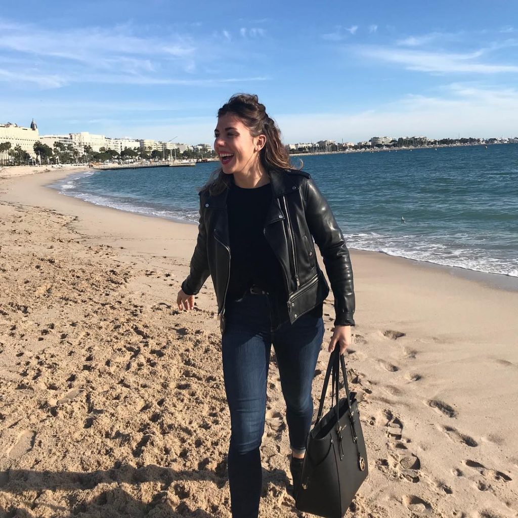 Je vous j’ai beau être de mauvaise humeur ou me lever du pied gauche…