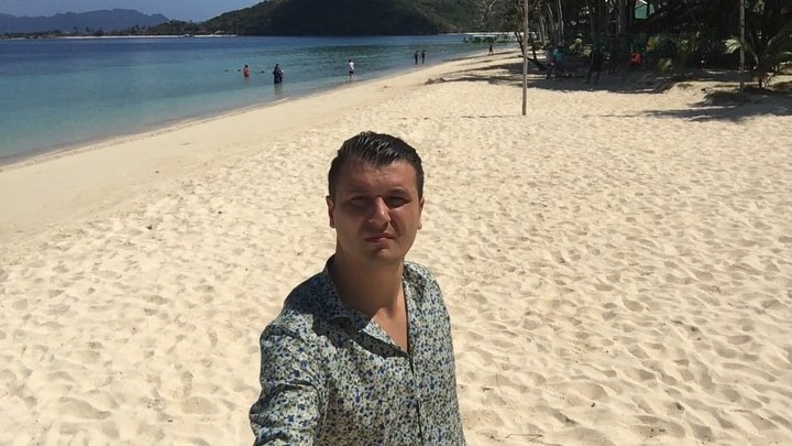 The beauty of Philippines ???????? ⭕️Travel makes one modest. You see what a tiny&hellip;