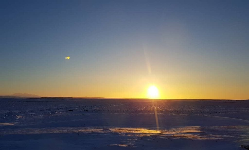 Sunset in iceland #iceland???????? #iceland #goldencircle #sunset #ice #travelphotography #traveling #travelgram #travel #trip #voyage…