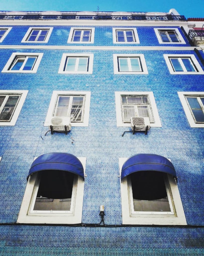 #mutiholjártál #lisbon #travel #travelgram #happymood #march #vacation #belém #pastisdebelem #ginjinha #iloveit #beauty #building #bnesimppl