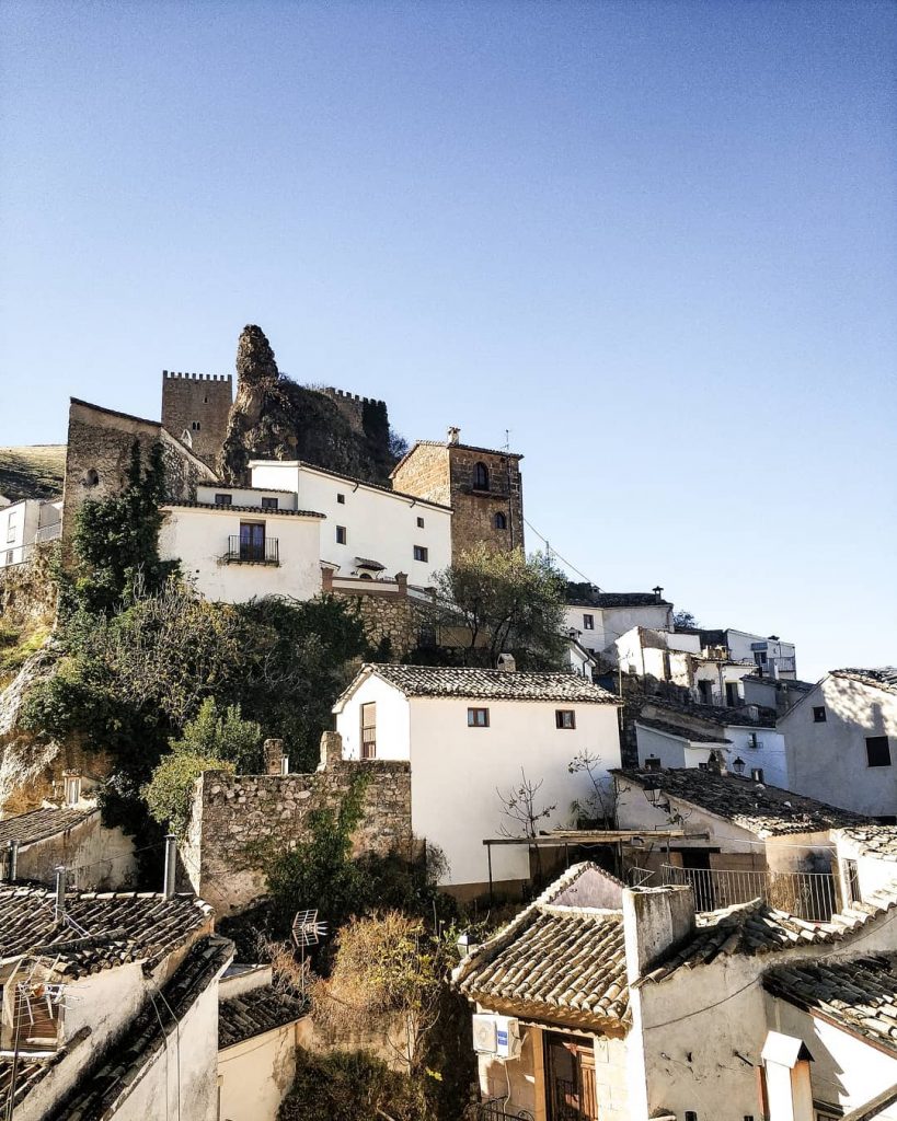Views in Cazorla ???????????????????????????????????????????????? #sierradecazorla #cazorla #spain #andalusia #photo #photoshop #photography #castle #vsco #trip…