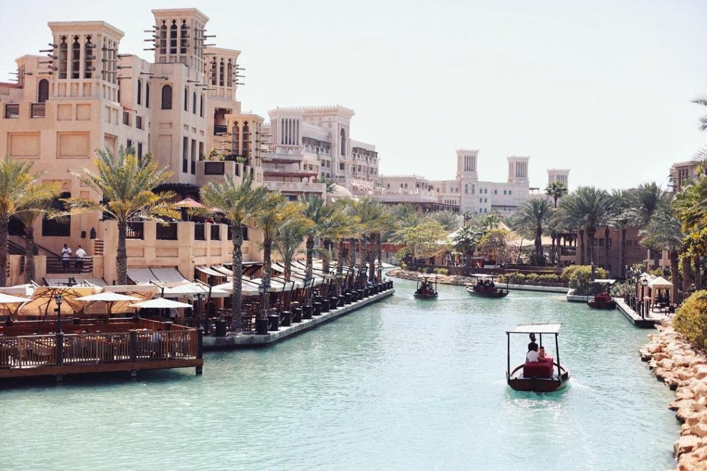 Nach einem Tag am Strand sind wir alle nun tiefenentspannt und lassen uns einfach&hellip;