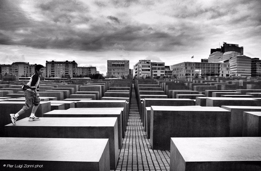 #fotartplgz #traveldestinations_ig #bnesimppl Edited with: @carbonblackandwhite _ #travel #traveling #vacation #visiting #instatravel #instago #instagood&hellip;