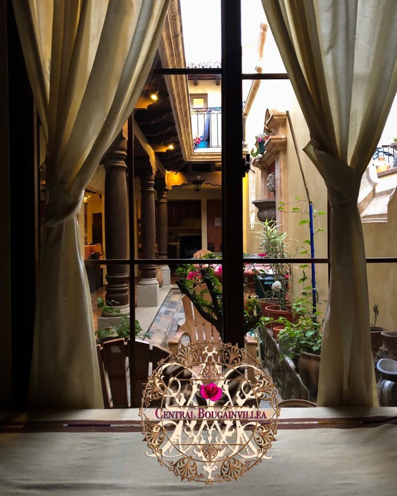 Come and discover the best central accommodation in Antigua Guatemala ???????? @central_bougainvillea_ remember now&hellip;