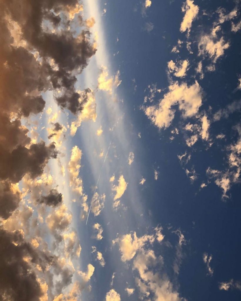 I love it #sunset #sunrise #positivevibes #naturephotography #nature #traveling #youtube #smalltattoos #smallyoutuber #smallyoutubers #traveling&hellip;