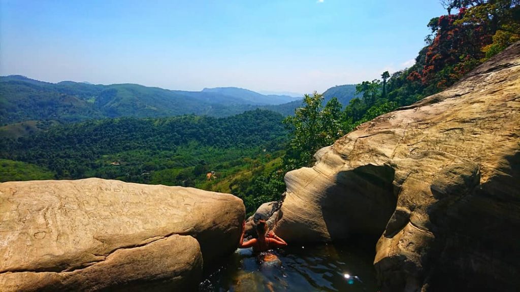 Diyaluma Falls – the second highest waterfall in Sri Lanka ???????? and of course&hellip;