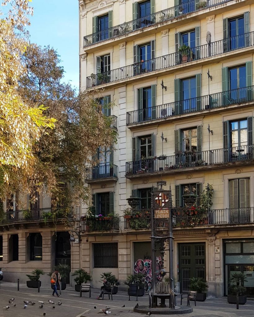 Good morning! Next stop is Barcelona!!! #urlaub #holiday #sun #sunny #city #happy #travel #reisen&hellip;