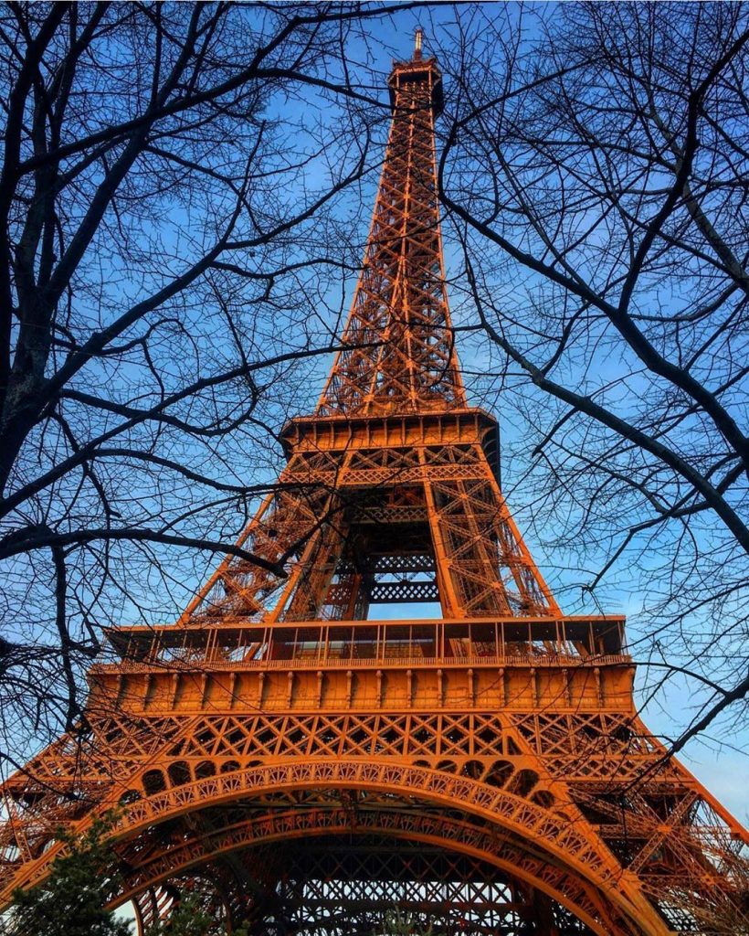 credit: @ They have built a glass wall around the tower and park below,&hellip;