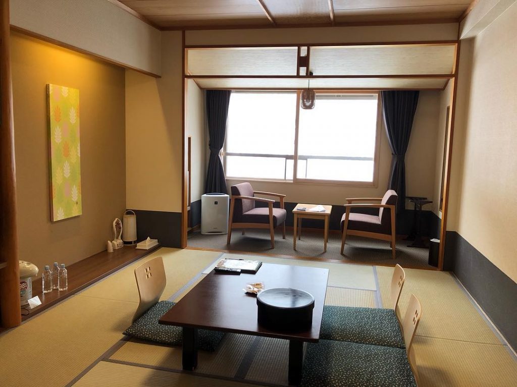 Noboribetsu is a must visit when visiting Hokkaido. Stayed at Mahoraba Hotel which is&hellip;