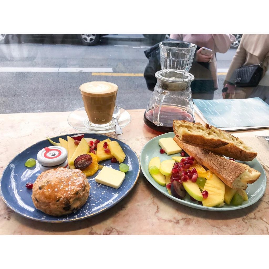 ????????Nuevo descubrimiento ???? El café foufou en Oberkampf (cerca de Republic) está increíble! Puedes&hellip;