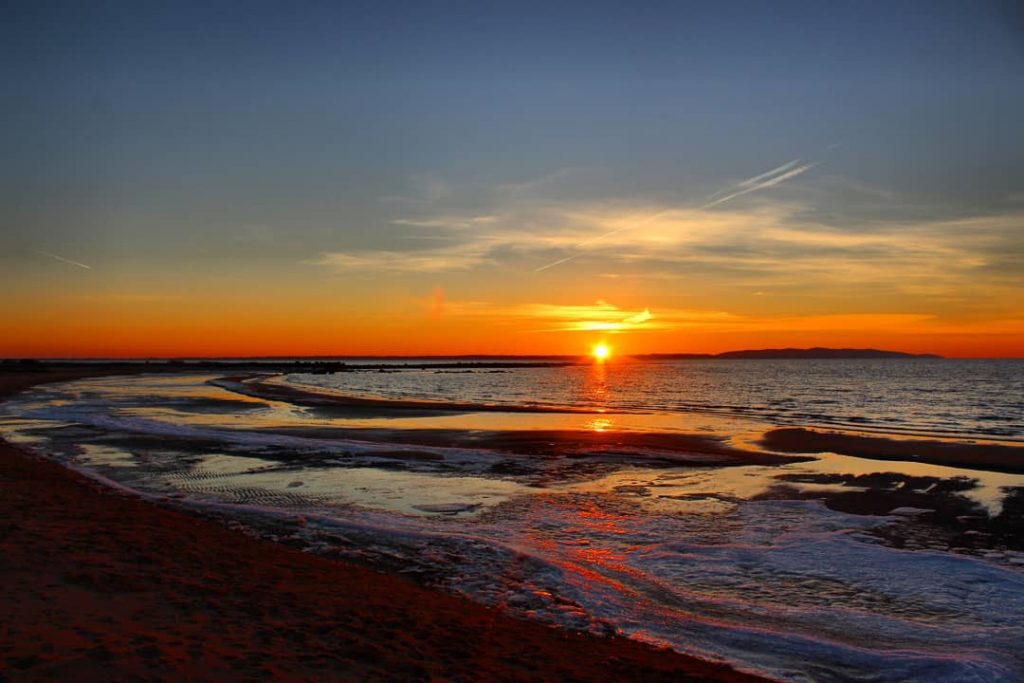 Calm evening by the beach. #illgrammers #landscape #earthfocus #landscapelover #discoverglobe #earth_shotz #world_shotz #naturemastershotz #instatravel&hellip;